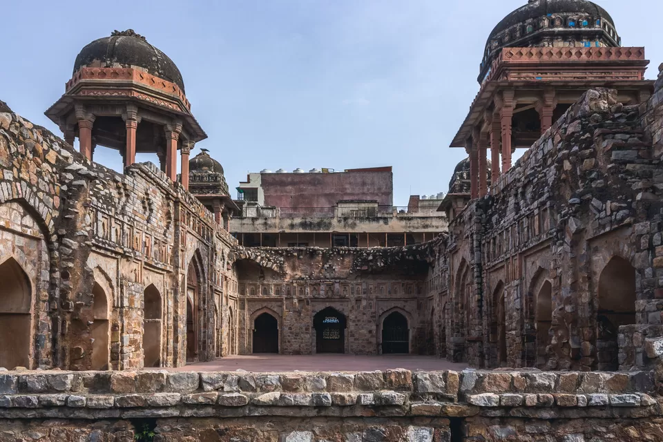 Photo of Jahaz Mahal, Talaab Lane, Aam Bagh, Khandsa Colony, Mehrauli, New Delhi, Delhi, India by Samarth Arora