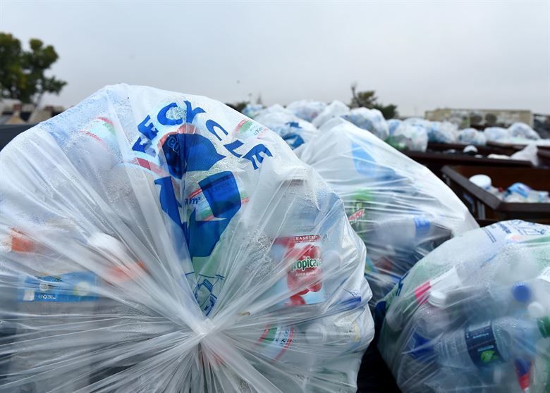 Photo of Indonesia Leads the Battle Against Trash with ‘Plastic Buses’! by Samarth Arora