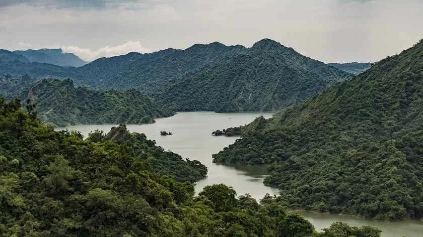 Photo of Surinsar Lake by Samarth Arora