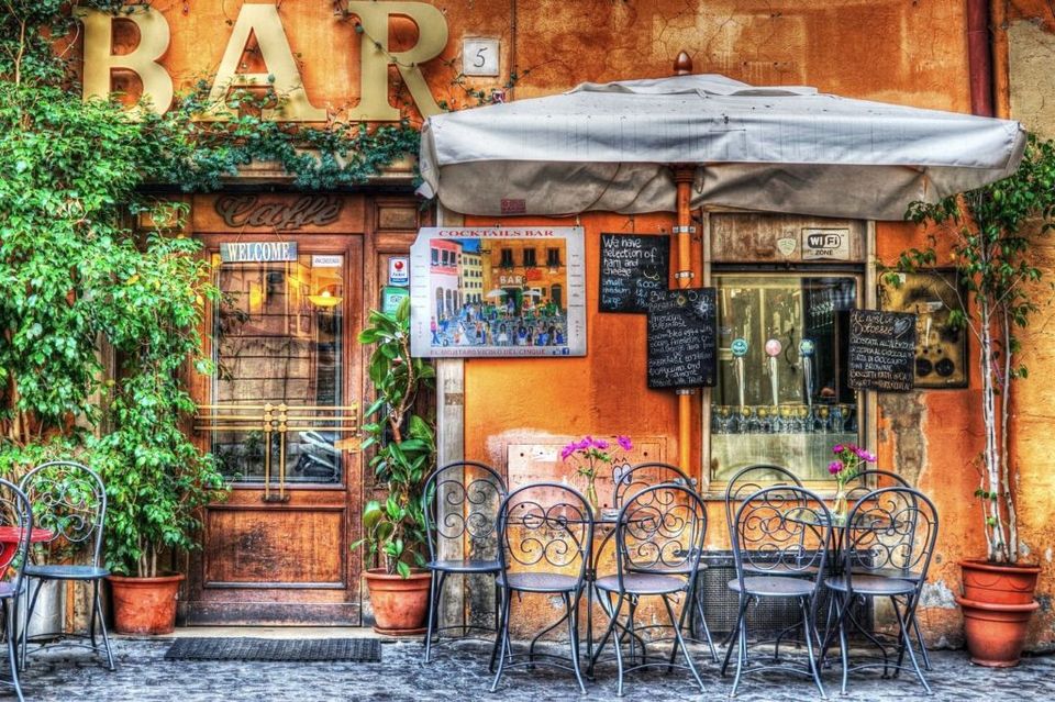Photo of Grab a drink in AP before your favourite bar shuts down! 1/1 by Samarth Arora