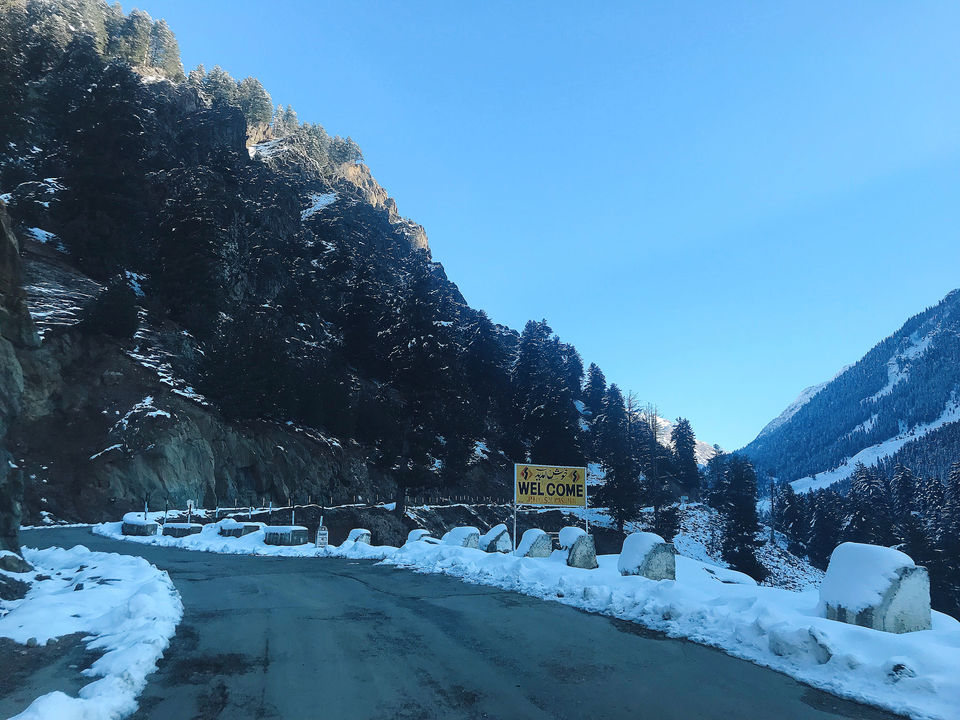 Photo of Kashmir: An Experience of a Lifetime by Harpreet Kaur