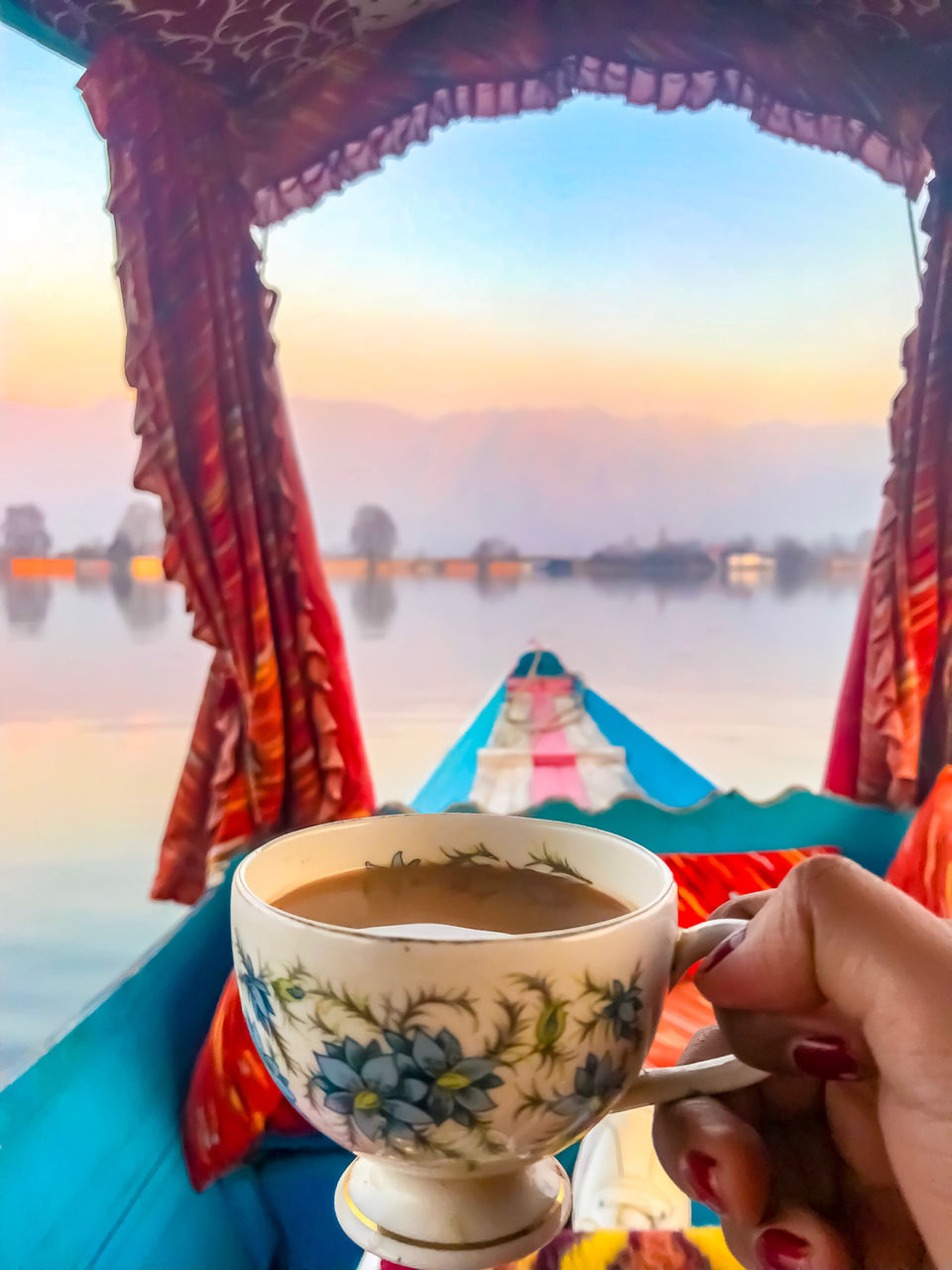 Photo of Kashmir: An Experience of a Lifetime by Harpreet Kaur