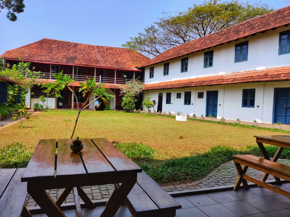 Photo of Jewish Synagogue, Synagogue Lane, Jew Town, Kappalandimukku, Mattancherry, Kochi, Kerala, India by Pradeepa Muthukumar