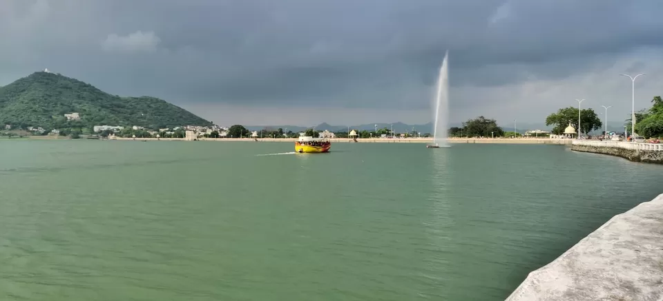 Photo of Fateh Sagar Lake, Udaipur, Rajasthan by Pradeepa Muthukumar