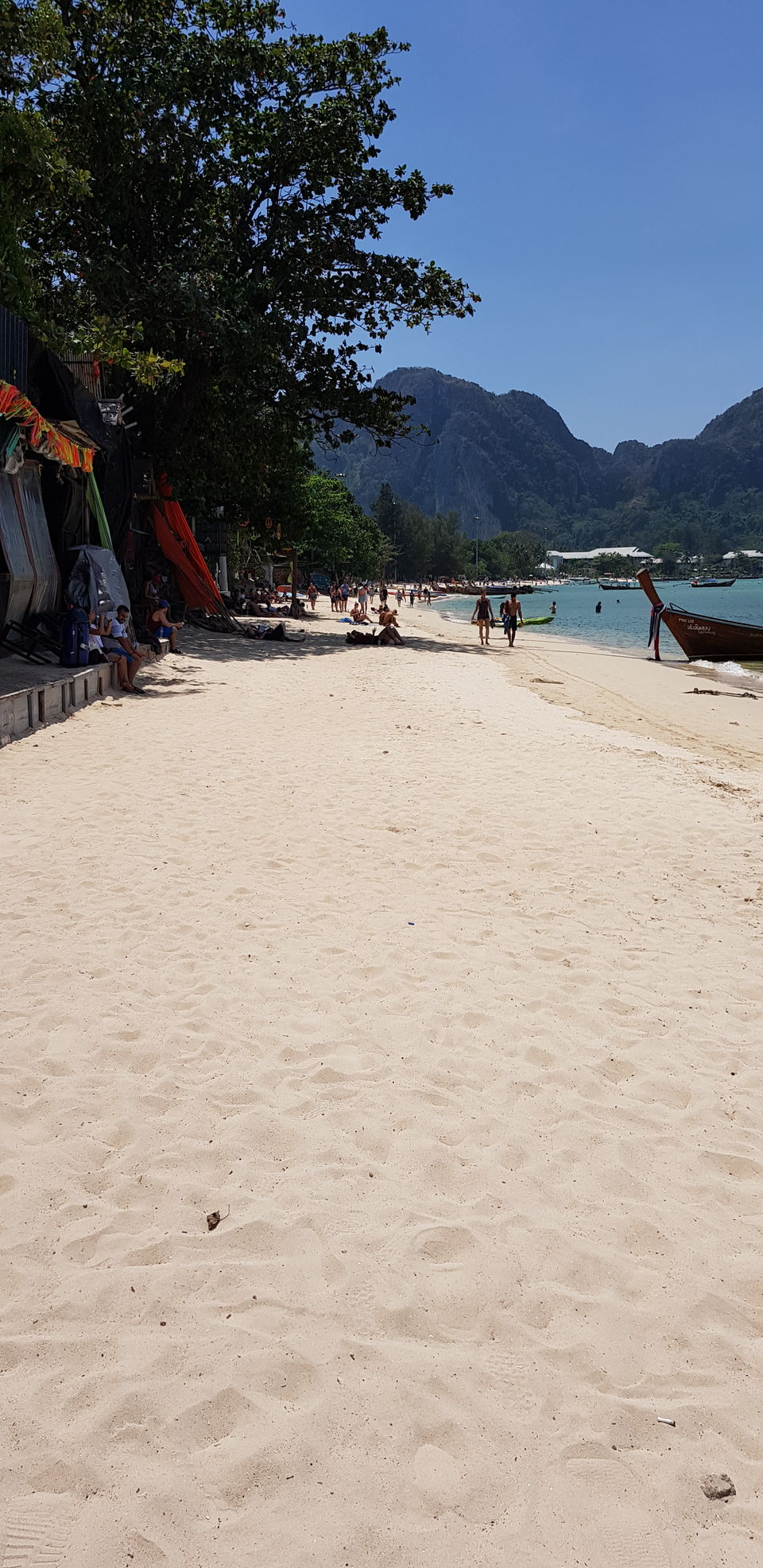 Photo of Phi Phi Islands, Krabi, Thailand by Mischievous Dreamer