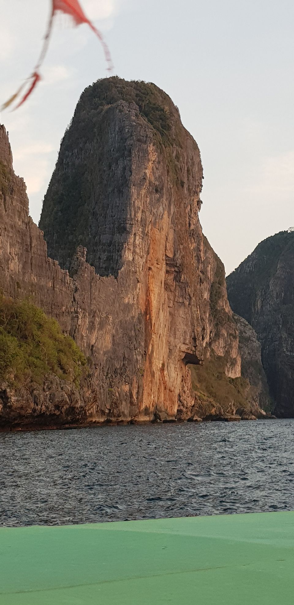 Photo of Phi Phi Islands, Krabi, Thailand by Mischievous Dreamer