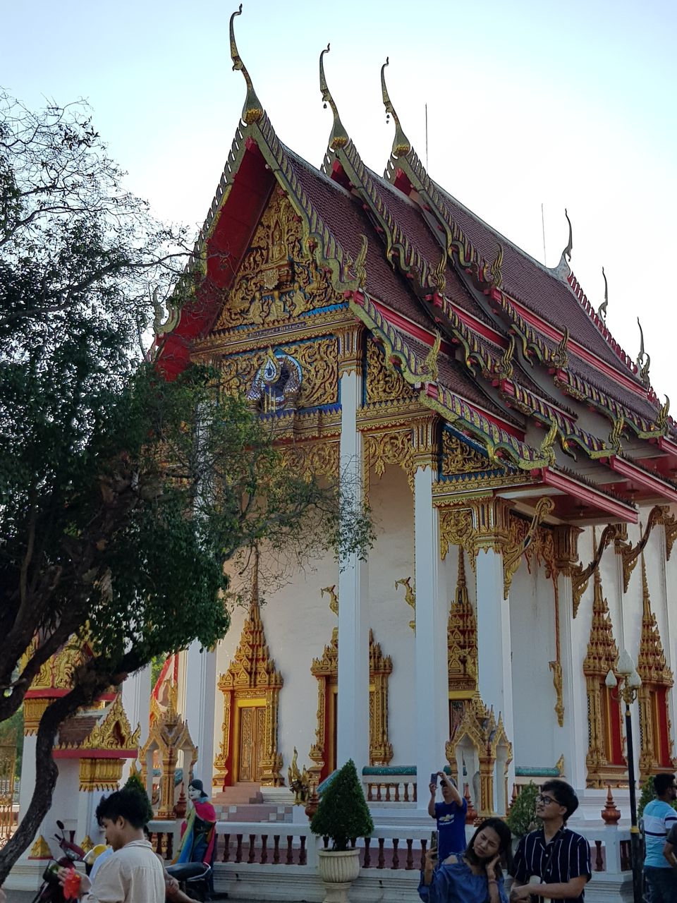 Photo of Wat Chalong Temple, Chao Fah Tawan Tok Road, Chalong, Mueang Phuket District, Phuket, Thailand by Mischievous Dreamer