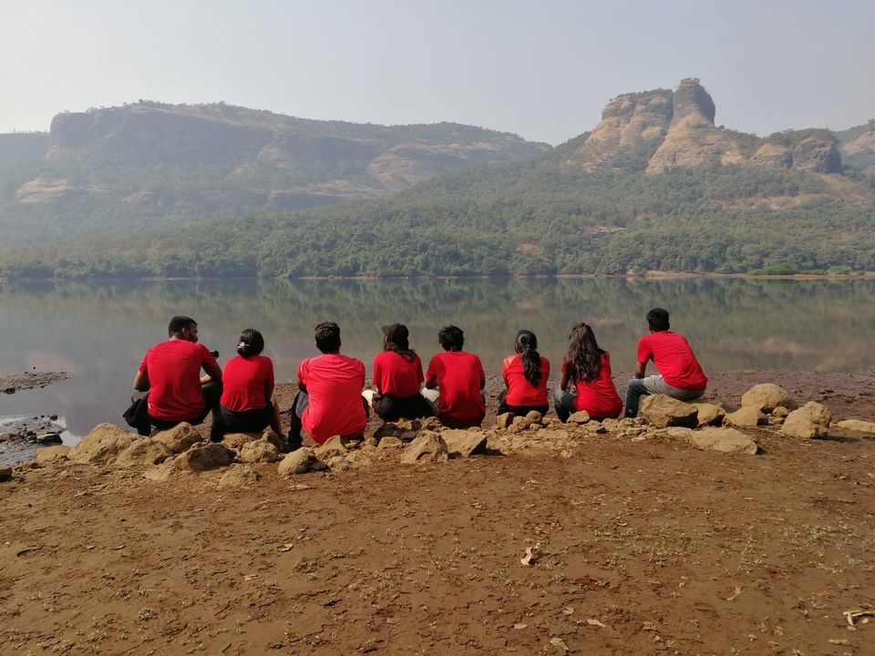 Photo of Devkund Waterfall, Pune, Maharashtra, India by Devil