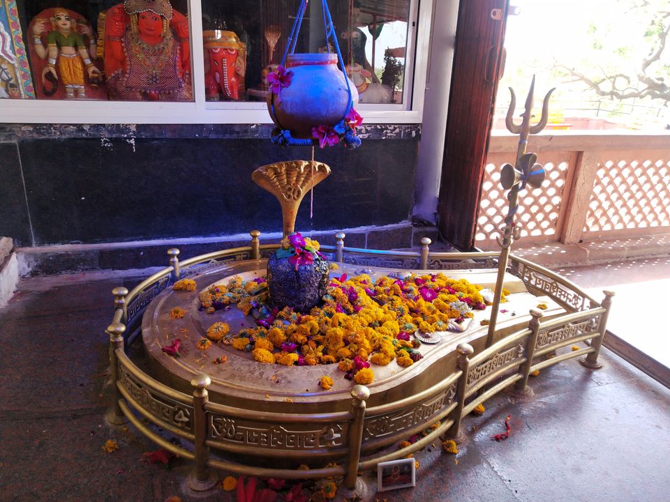 Photo of mahakal Mandir, Ujjain - Indore Road, Nihalpura, Marothia Bazar, Koyla Bakhal, Indore, Madhya Pradesh, India by Sarala Reddy