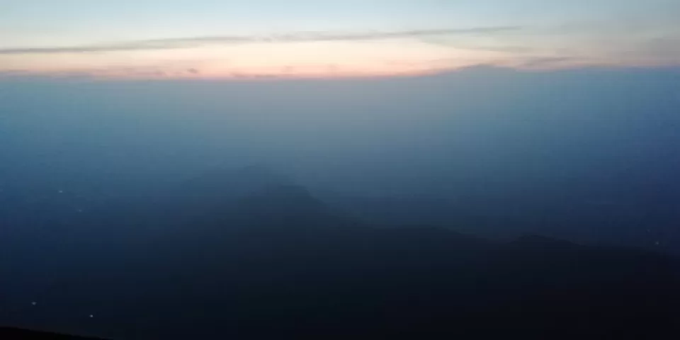 Photo of Parvathamalai Trail, Parvathiamalai R.F., Tamil Nadu, India by gopi krish