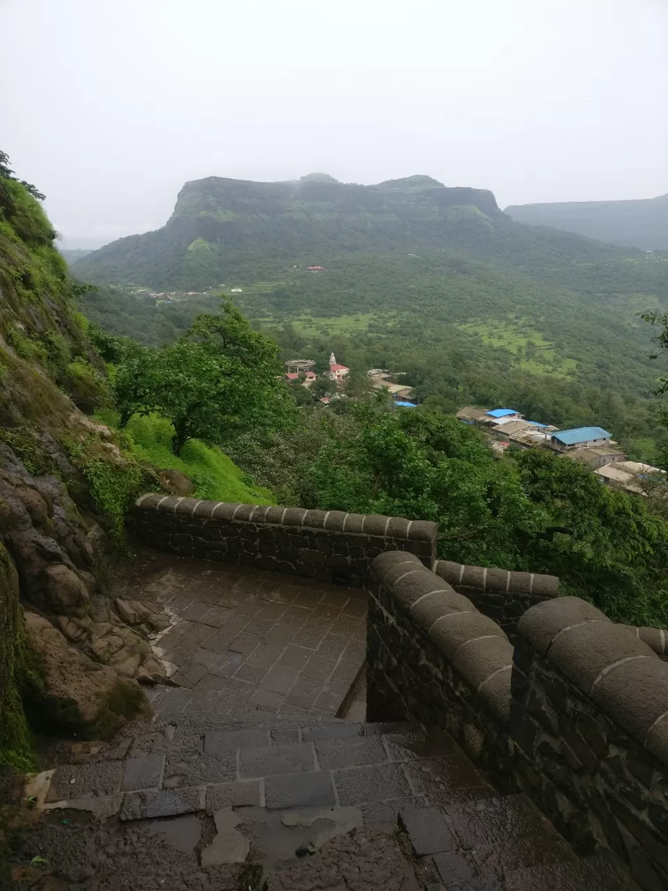 Photo of Lohagad Valley, Visapur Trek Road, Maharashtra, India by Raw Whisper
