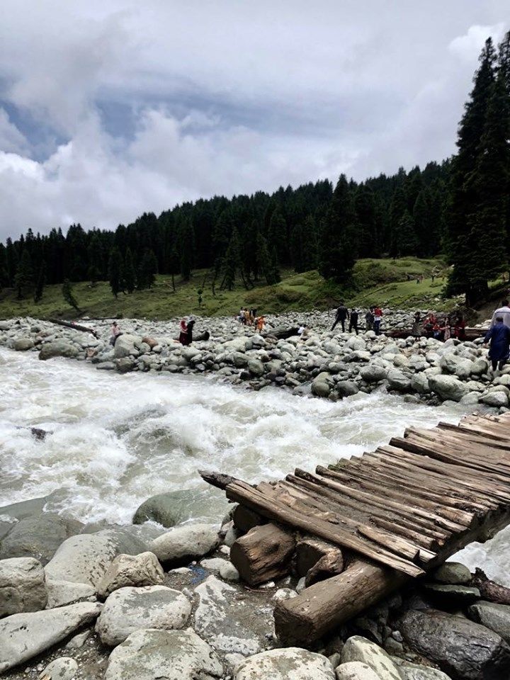 Photo of I've never seen anywhere in the world as beautiful as "Kashmir" !! #KashmirDiaries by Mayank Singhal