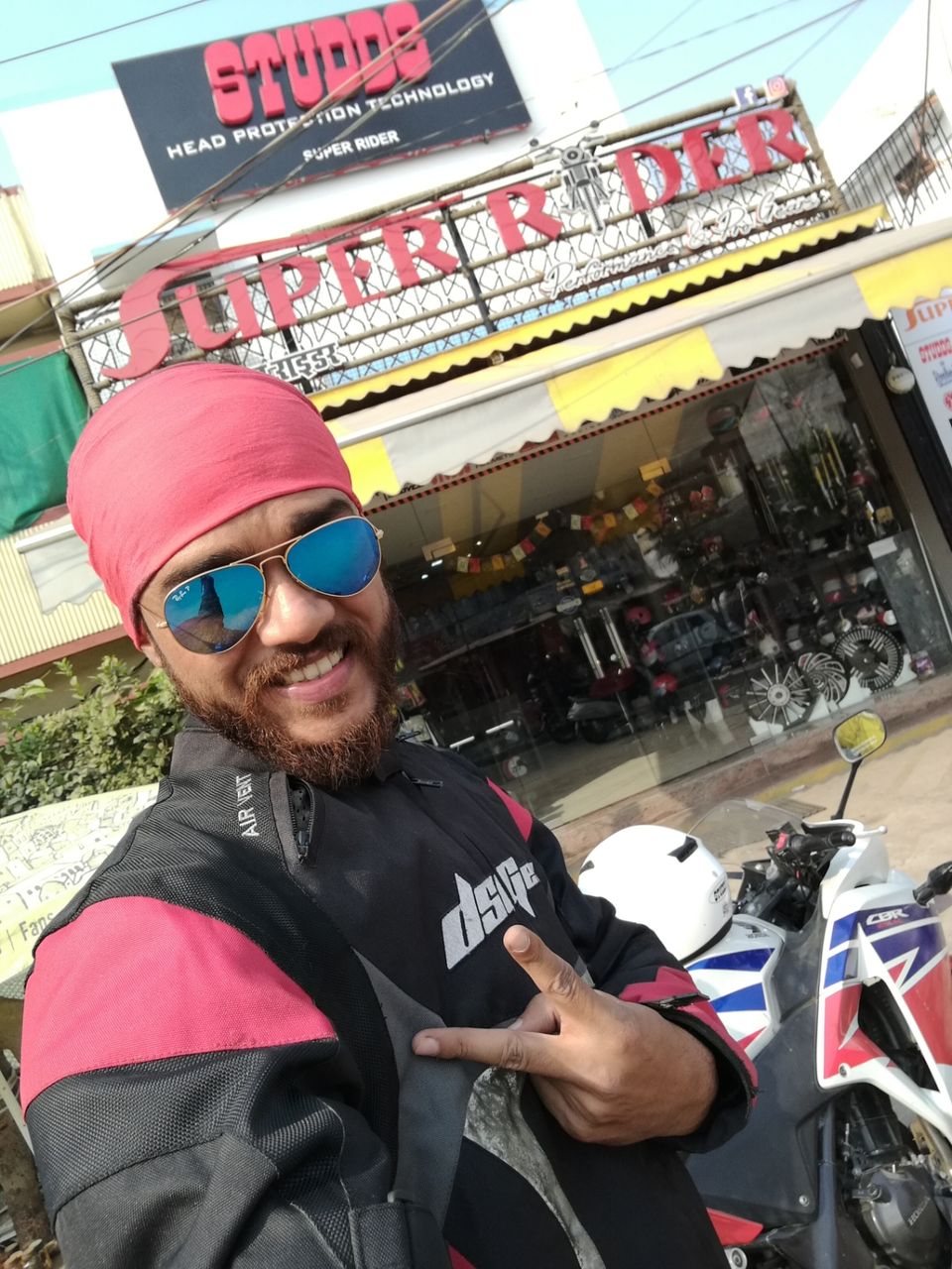 Photo of Lucknow, Uttar Pradesh, India by Mayank Jaiswal
