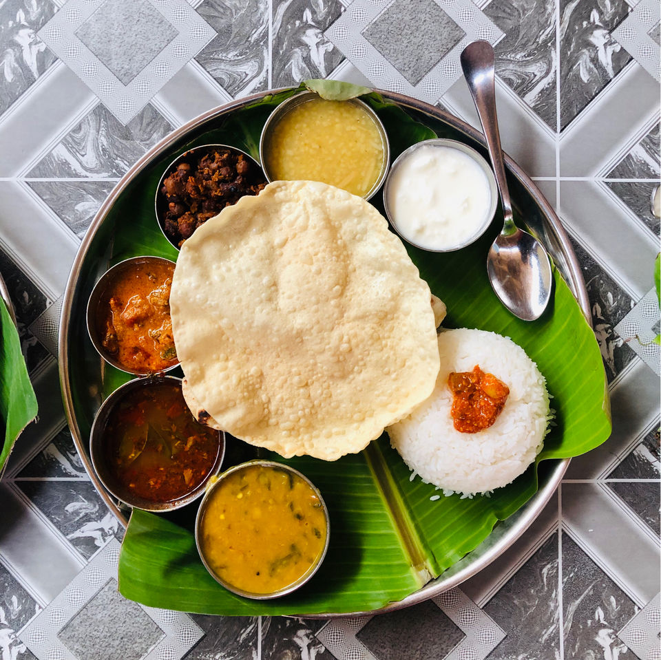 Photo of Mango Tree Restaurant, Janatha Plot, Hampi, Karnataka, India by Komal Deotale