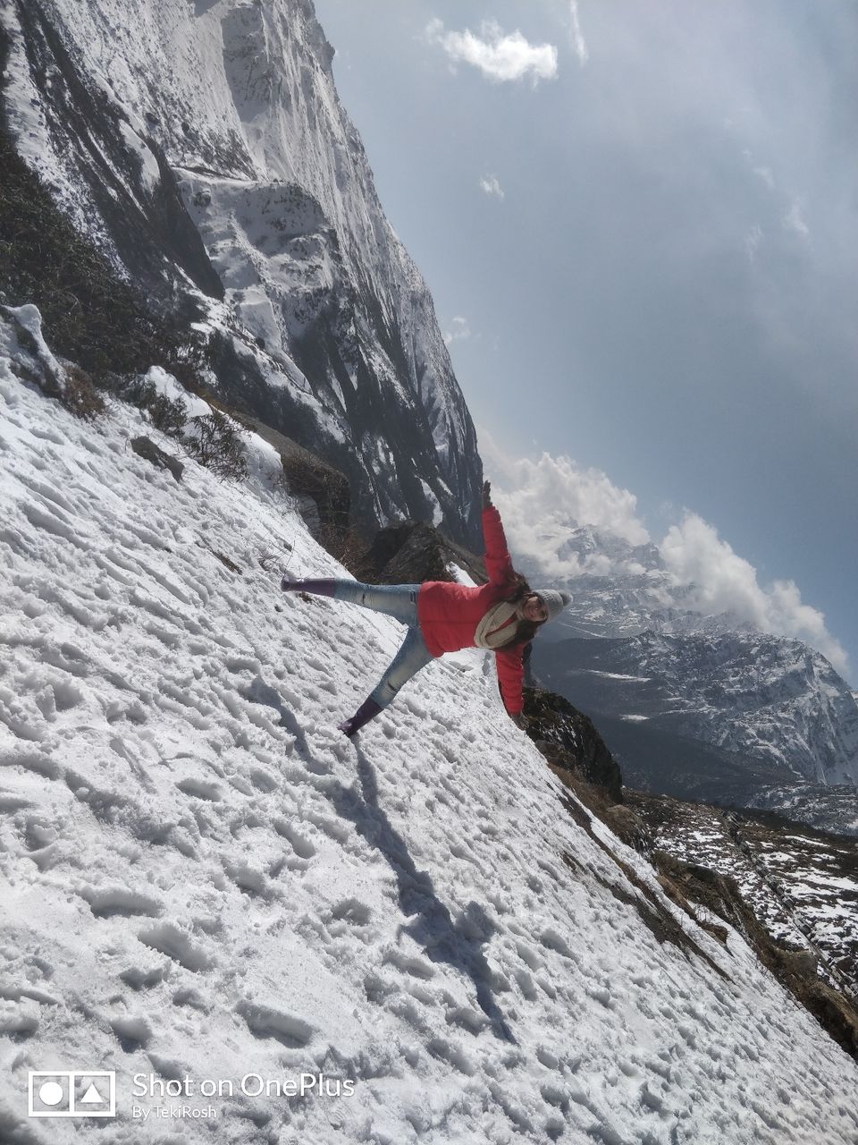 Photo of Zero Point Yumthang Valley, Sikkim, India by Voyager Duo