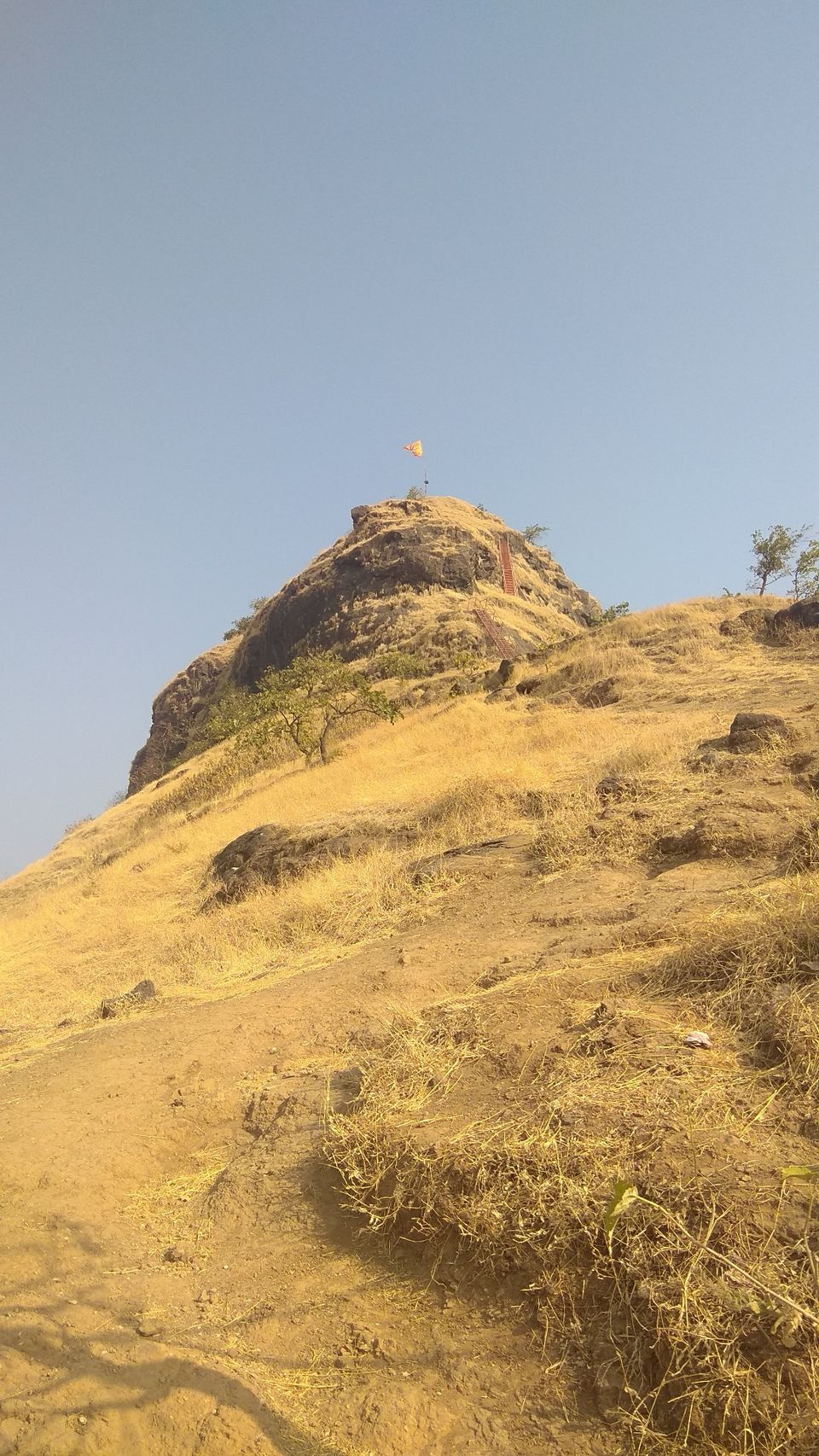 Photo of A Trek To SONDAI FORT. 4/5 by Darshak Pandya