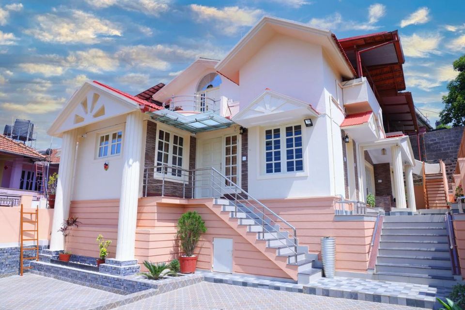 Photo of Offering a Cocktail of Luxury and Gorgeous Views, These Resorts in Coorg Are to Die For! 1/10 by Karishma Shaikh