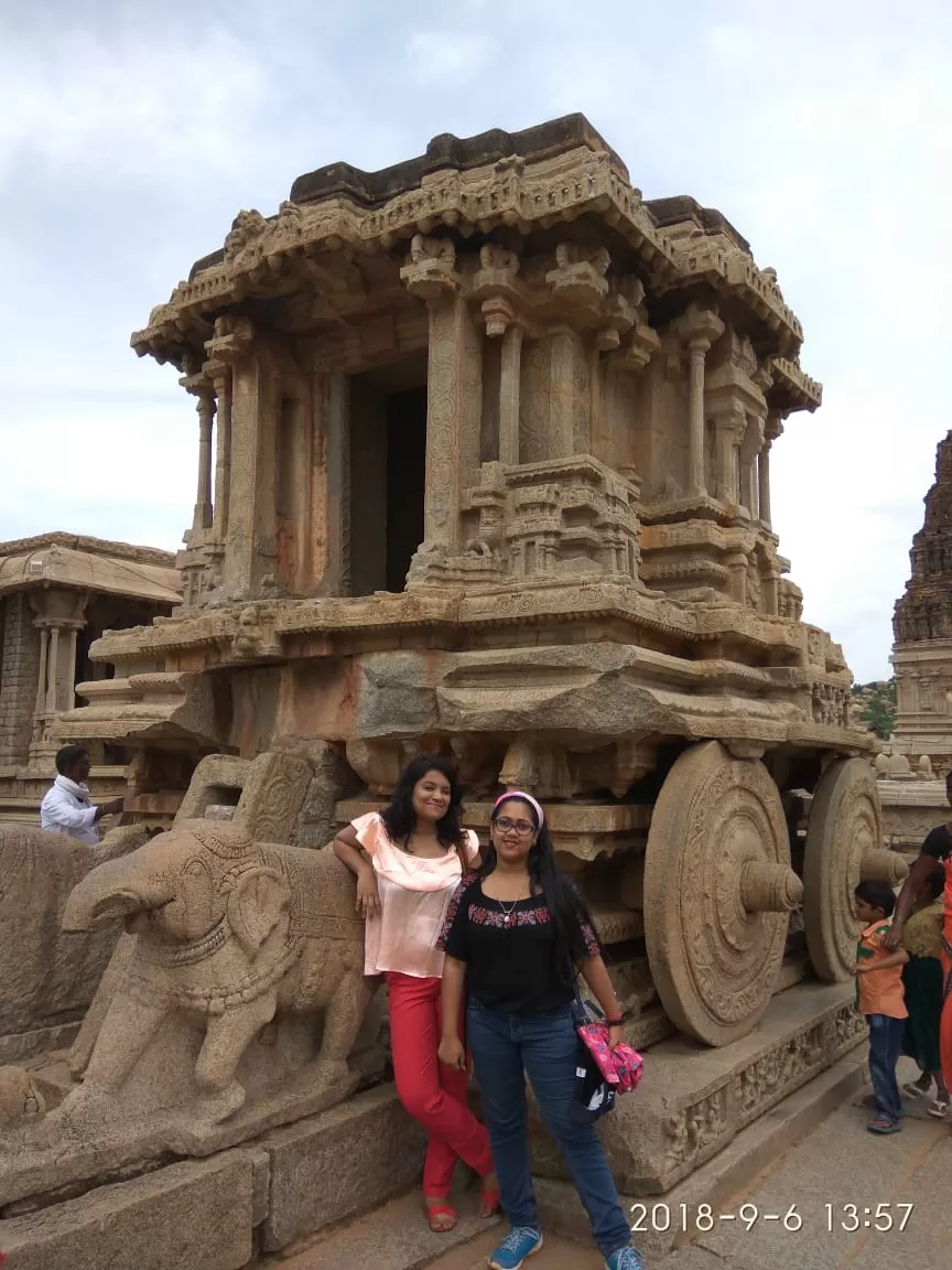 Photo of Vitthala Temple, Hampi, Karnataka, India by Anushri Mondal