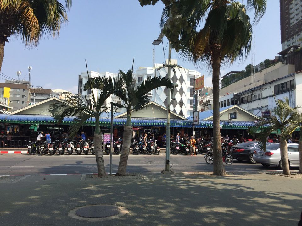 Photo of A Sweet Day in Famous Pattaya City by Siddharth Nautiyal