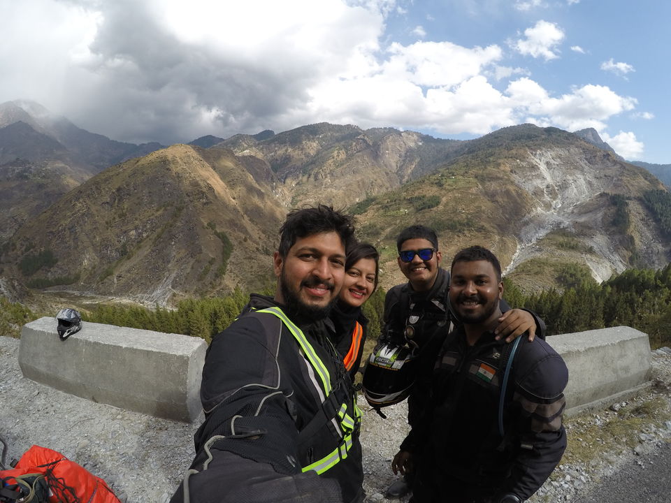 Photo of Munsyari, Uttarakhand, India by varun papneja