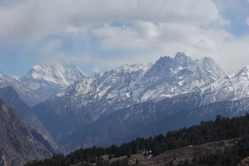 Photo of Auli Laga Joshimath, Uttarakhand, India by varun papneja