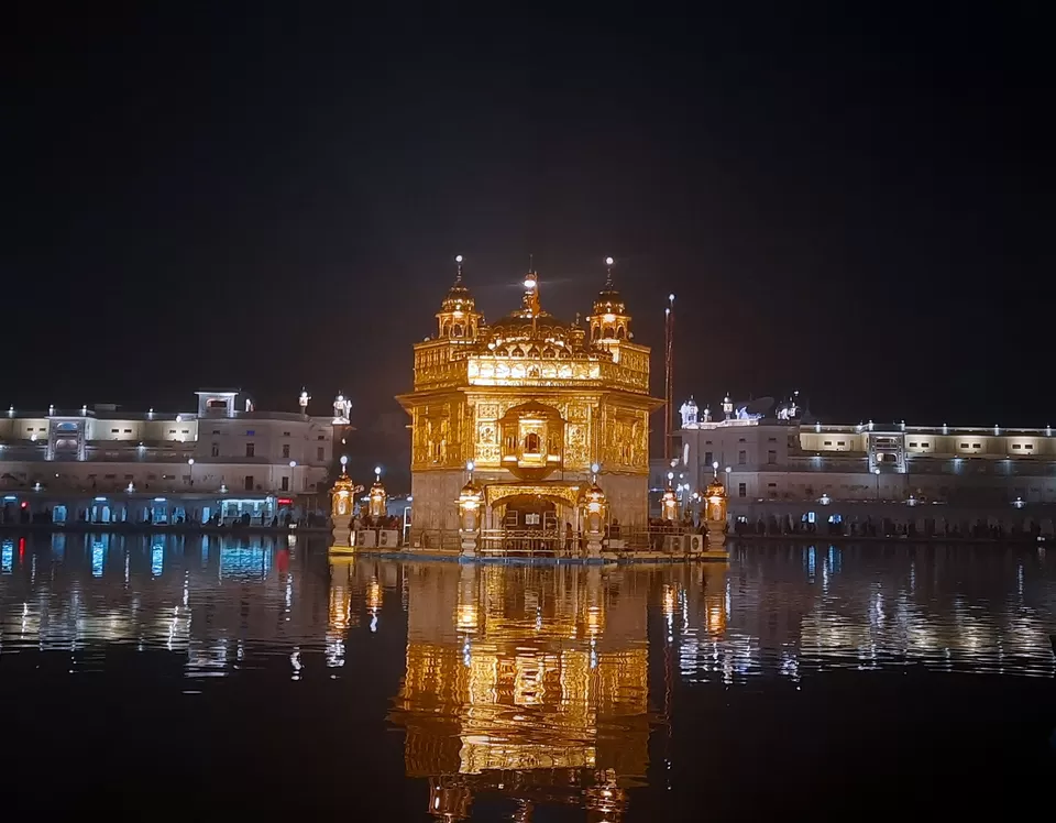 Photo of Amritsar Golden Temple, Golden Temple Road, Atta Mandi, Katra Ahluwalia, Amritsar, Punjab, India by Danish Rajput