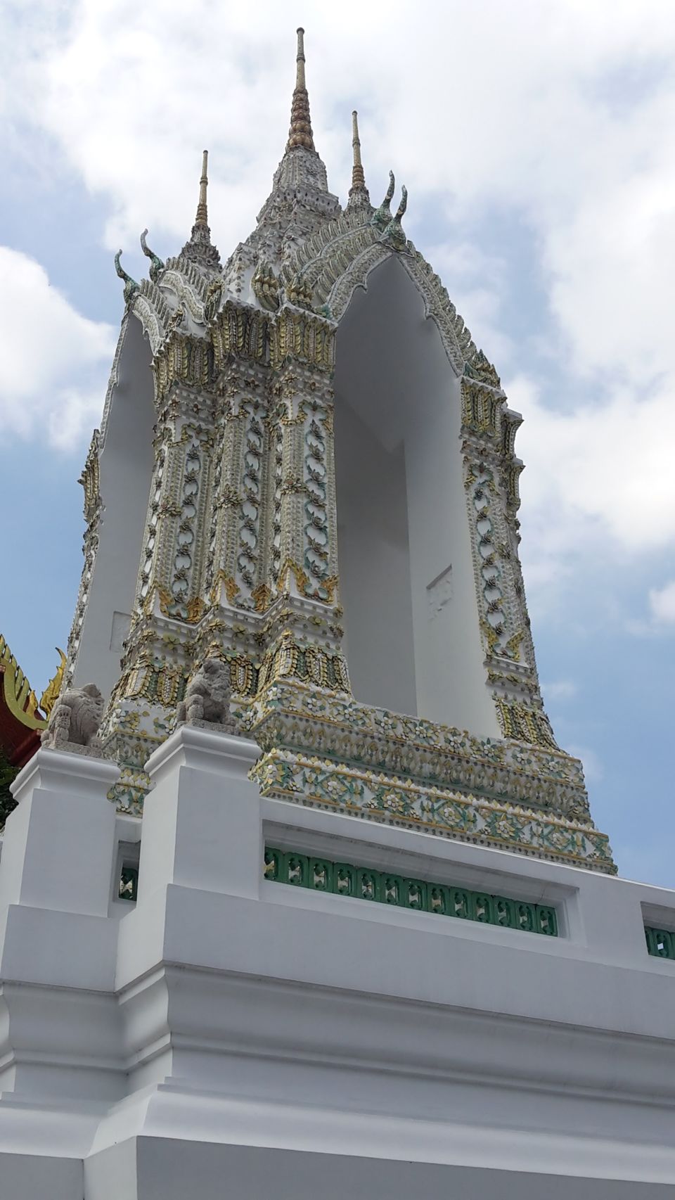 Photo of Wat Pho, Sanam Chai Road, Phra Borom Maha Ratchawang, Phra Nakhon, Bangkok, Thailand by Unchained_Biker