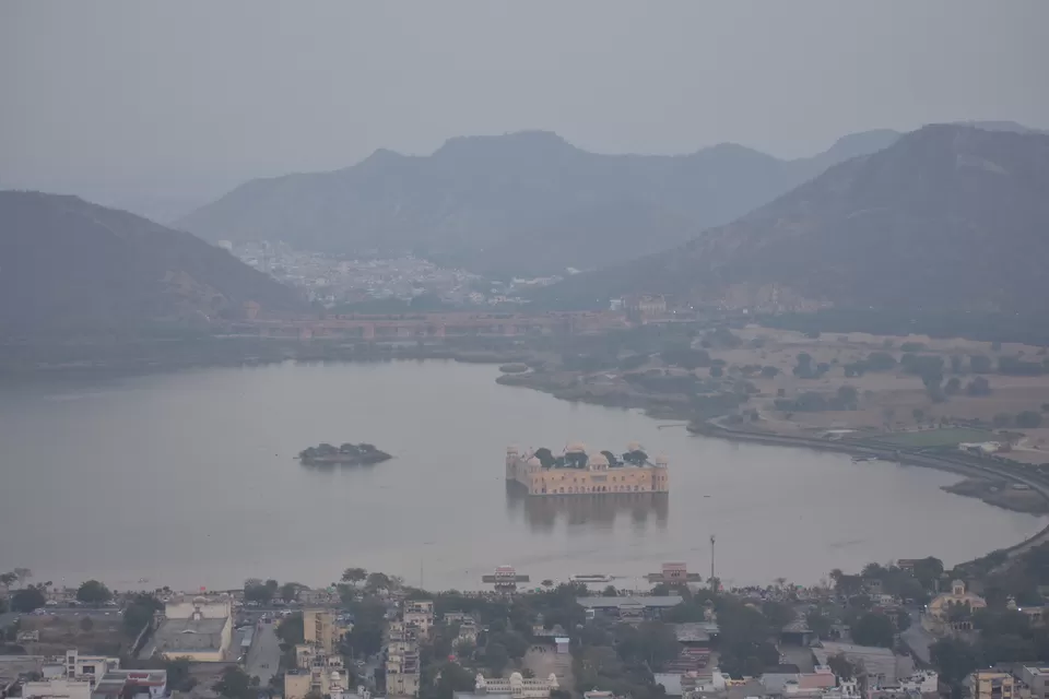 Photo of Jal Mahal, Ganesh Colony, Parasrampuri, Jaipur, Rajasthan by Budget.Miles