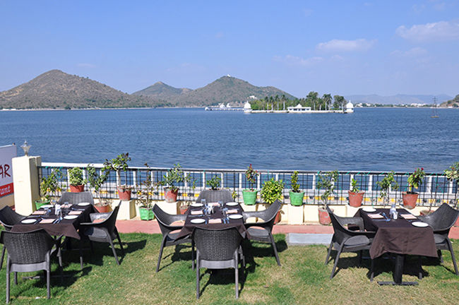 Photo of These 5 Restaurants you shouldn't miss in Udaipur, Rajasthan (India) by Sandeep
