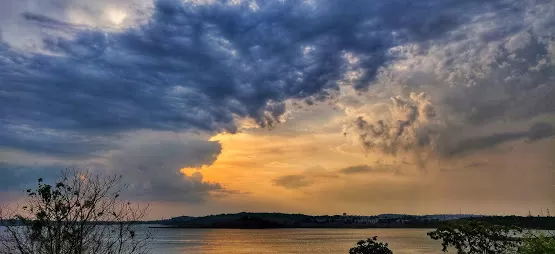 Photo of Kaliyasot Dam, Bhopal, Madhya Pradesh, India by Rachit Pandey
