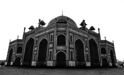 Photo of Humayun’s Tomb, Mathura Road, Nizamuddin, Nizamuddin East, New Delhi, Delhi, India by Rachit Pandey