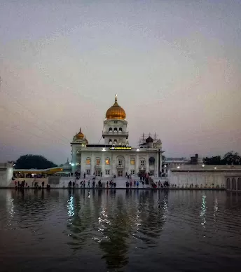 Photo of Bangla Sahib Gurdwara, Baba Kharak Singh Road, Hanuman Road Area, Connaught Place, New Delhi, Delhi, India by Rachit Pandey