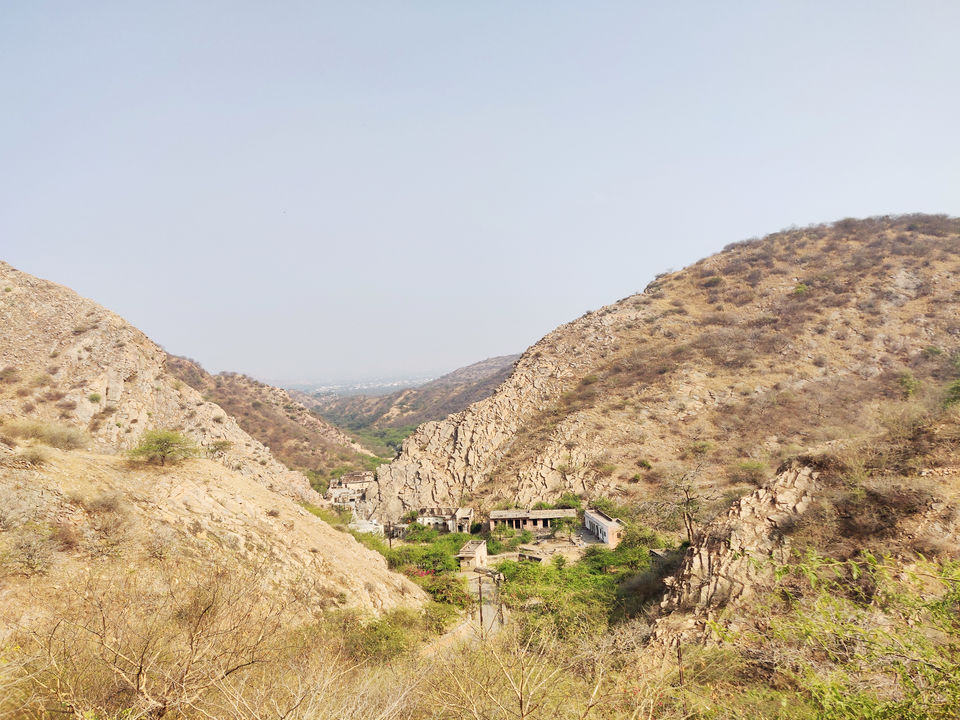 Photo of A Mesmerizing Road Trip To The Pink City by Kamal Preet Singh