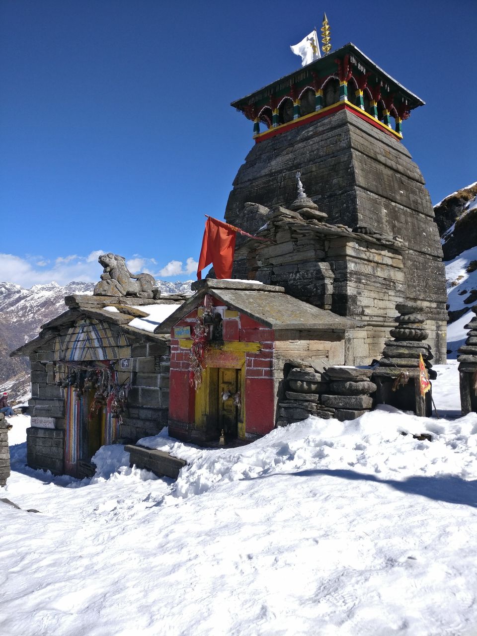 Photo of Tungnath Temple, Chopta, Uttarakhand, India by Tanu Rana