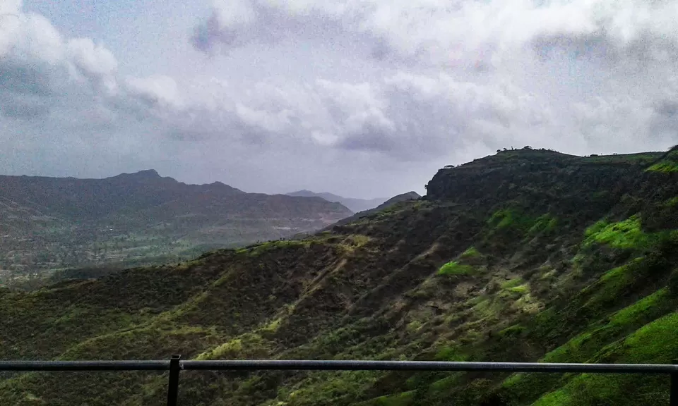 Photo of Sinhagad Fort, Sinhagad Ghat Road, Thoptewadi, Maharashtra, India by safar_k_silsile