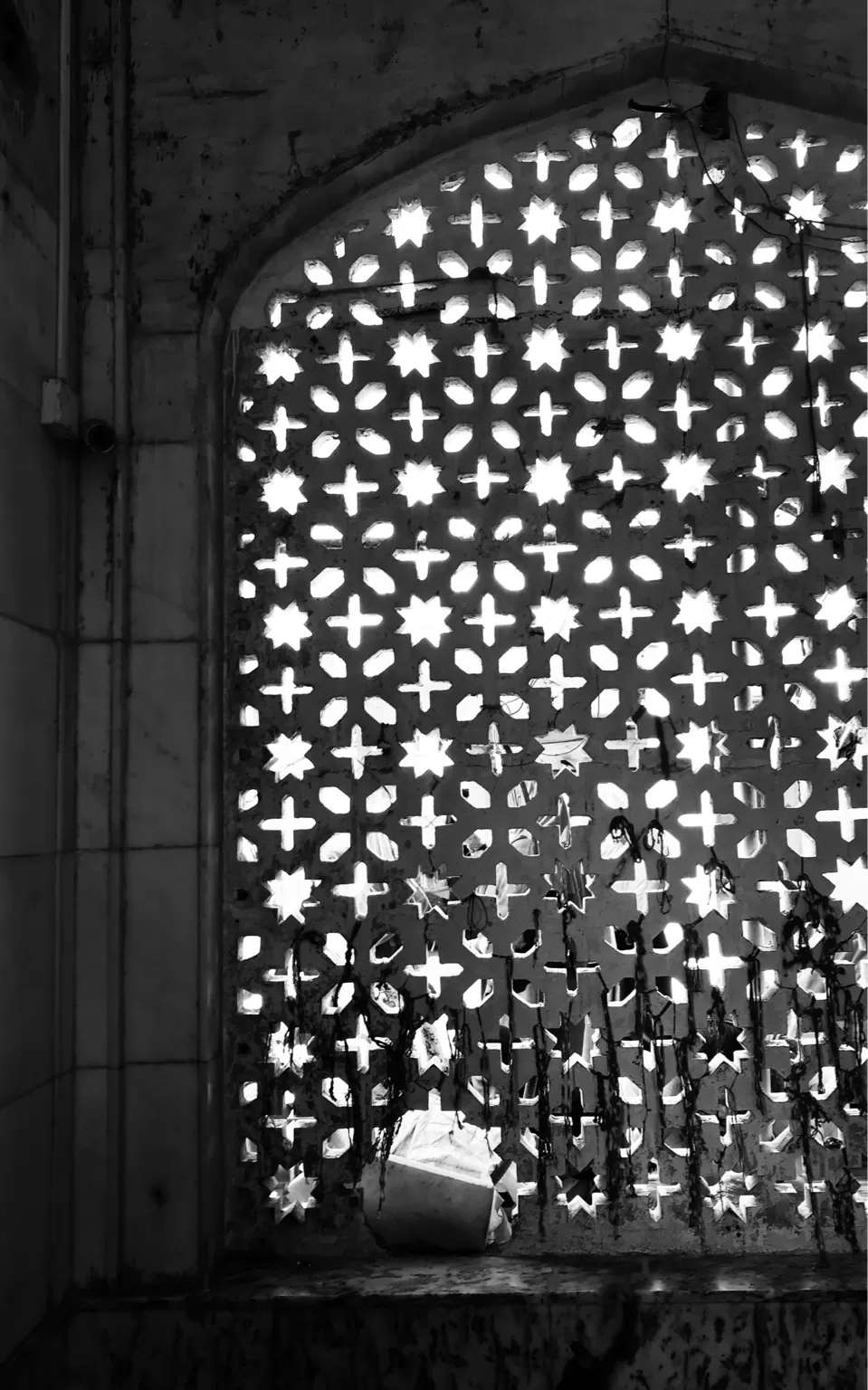 Photo of Haji Ali, Mumbai, Maharashtra, India by Akshaya Bhat