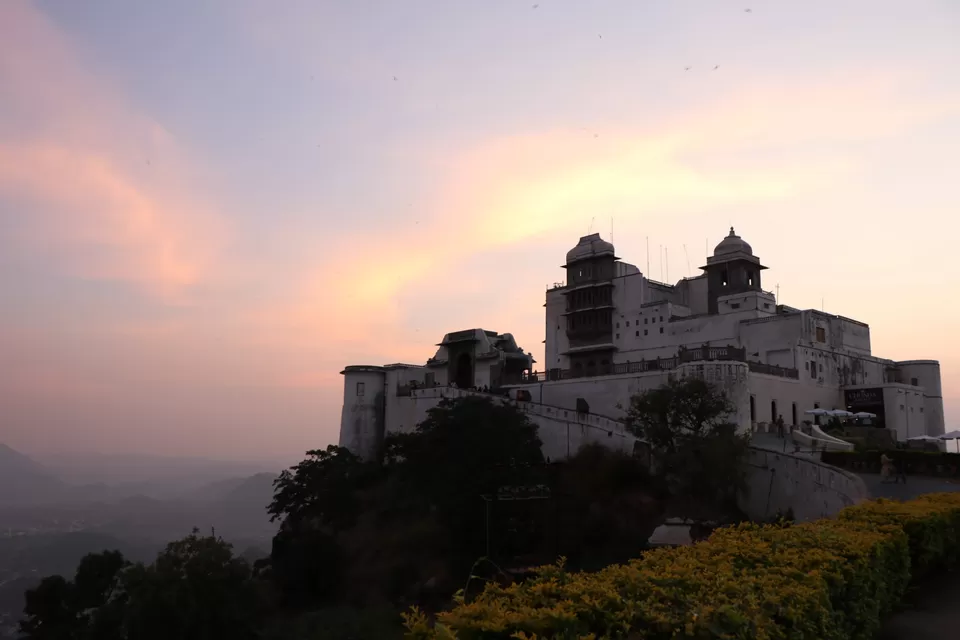 Photo of Sajjangarh Monsoon Palace, Sajjan Garh Road, near Mewar Garh hotel, Eklavya Colony, Udaipur, Rajasthan, India by foodandtraveltales