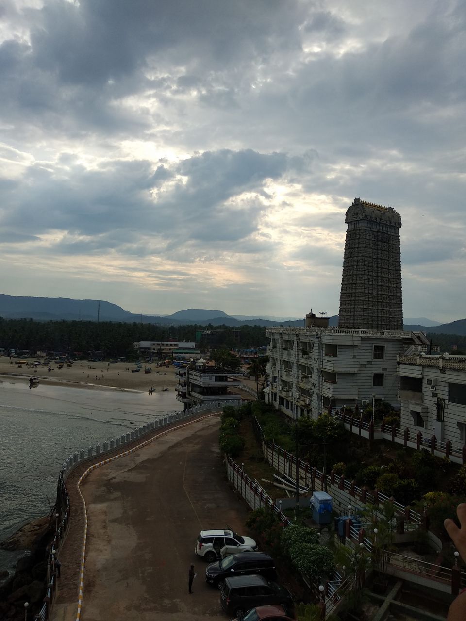 Photo of Murudeshwar, Karnataka, India by Pooja Jaiwardhan