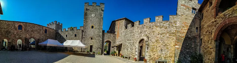 Photo of Castello di Modanella Srl, Località Modanella, Rapolano Terme, Province of Siena, Italy by thewanderjoy