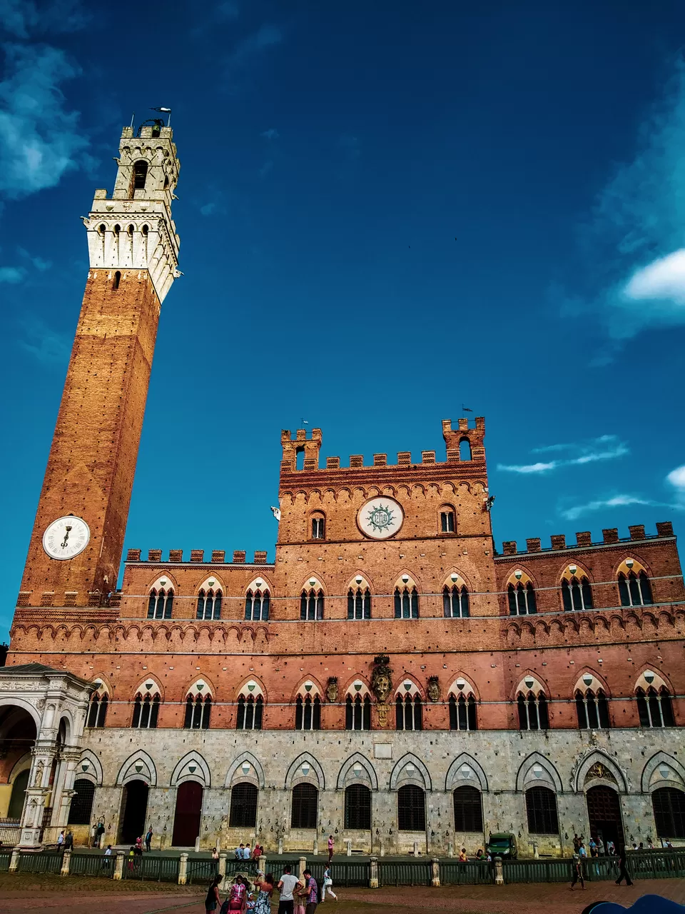 Photo of Palazzo Pubblico, Piazza del Campo, Siena, Province of Siena, Italy by thewanderjoy