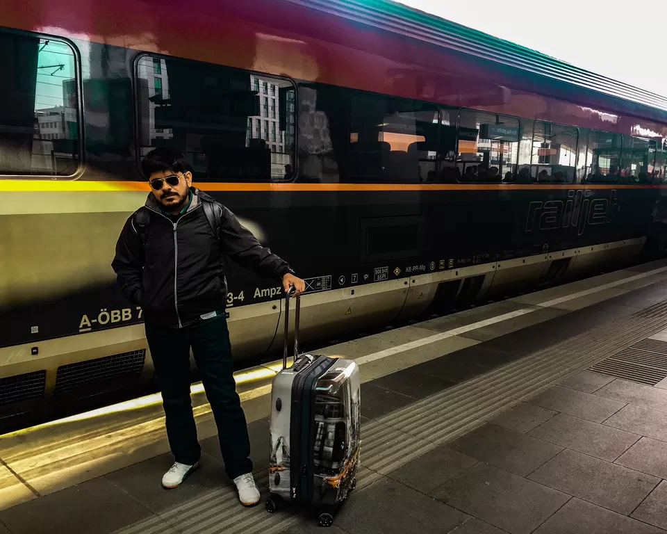 Photo of Wien Hauptbahnhof, Am Hauptbahnhof, Vienna, Austria by thewanderjoy