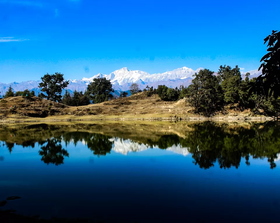 Photo of Deoria Tal, Uttarakhand by thewanderjoy