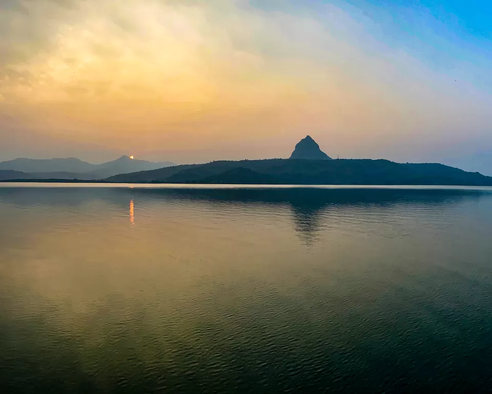 Photo of Pawna Lake, Maharashtra by thewanderjoy