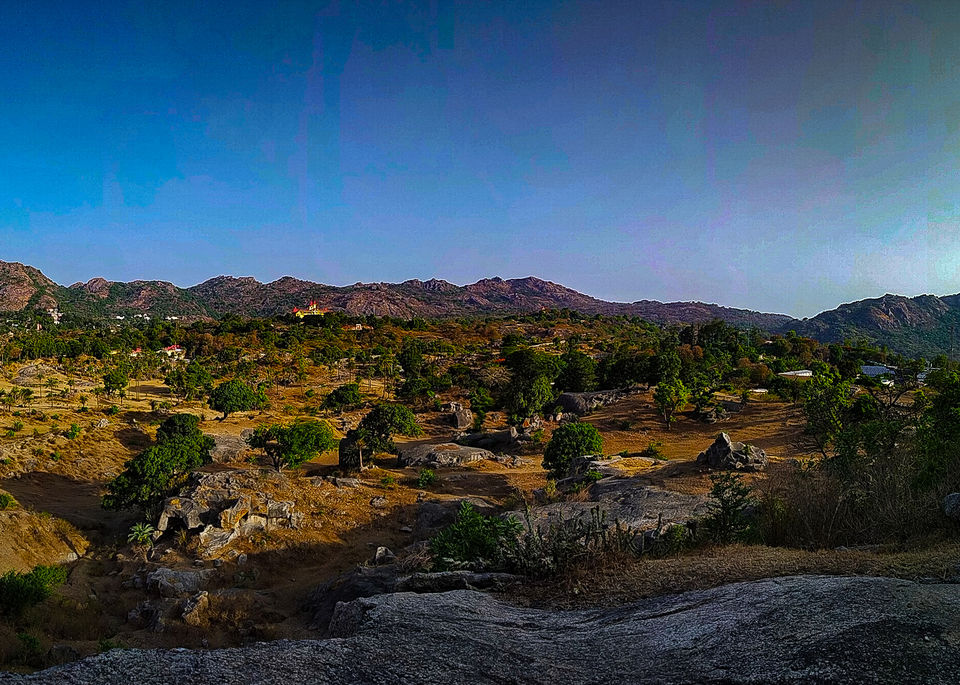 Photo of Exploring The Only Hill Station In Rajasthan Under Rs. 3000 With The Boys! #Only3000 by thewanderjoy