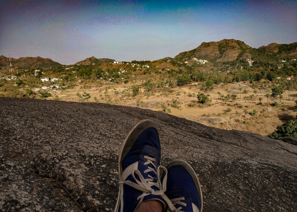 Photo of Exploring The Only Hill Station In Rajasthan Under Rs. 3000 With The Boys! #Only3000 by thewanderjoy