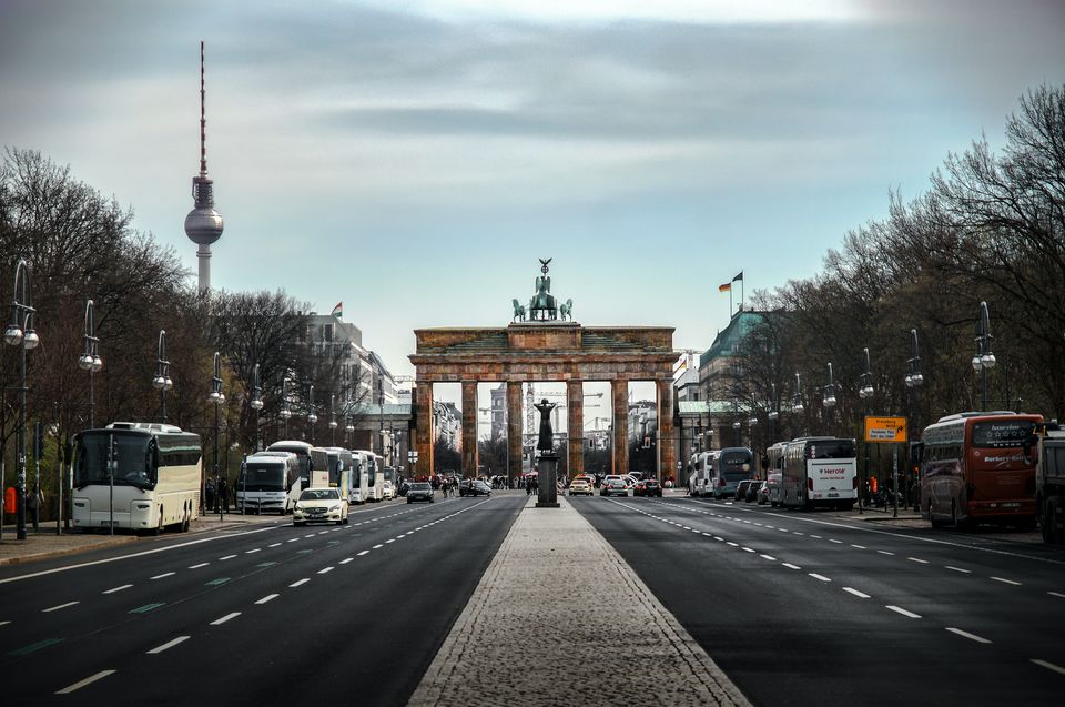 Photo of Gute Nachrichten! Your 2021 European Summer Dream May Just Come True. 1/3 by thewanderjoy