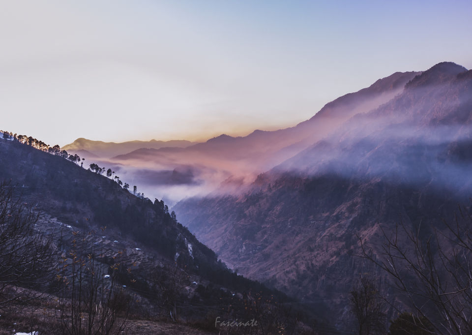 Photo of Sankari, Uttarakhand, India by Mohit Pancholi