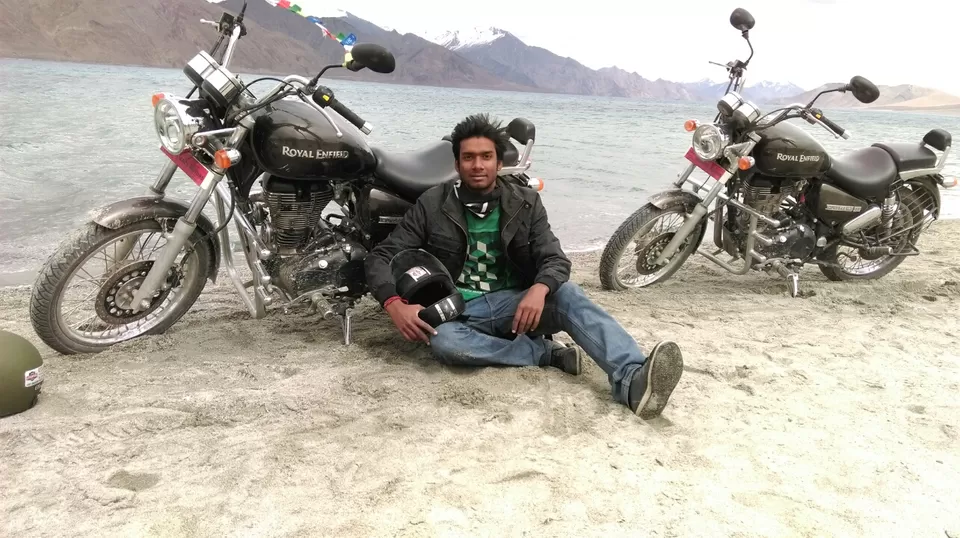 Photo of Pangong Tso Lake by Manish Raut