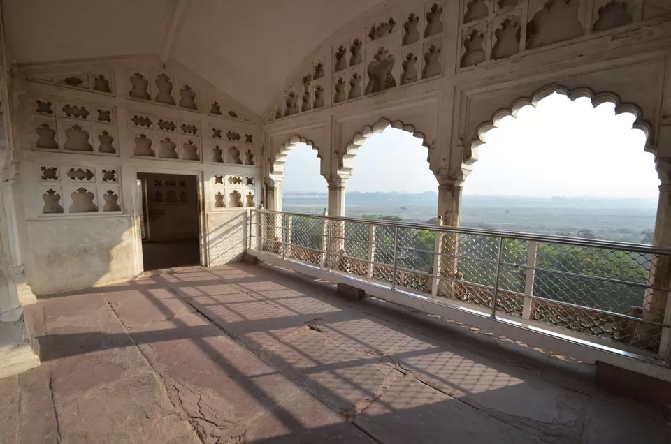 Photo of Roshan Ara Pavilion, Agra Fort, Rakabganj, Agra, Uttar Pradesh, India by Sushant Singhal