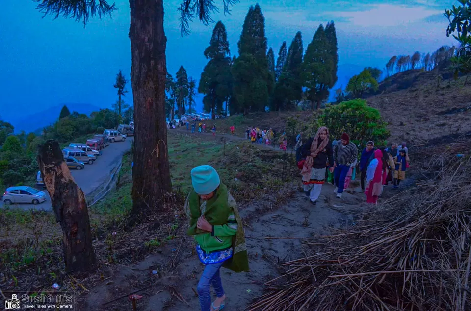 Photo of Tiger Hill Sunrise Observatory, Darjeeling, West Bengal, India by Sushant Singhal